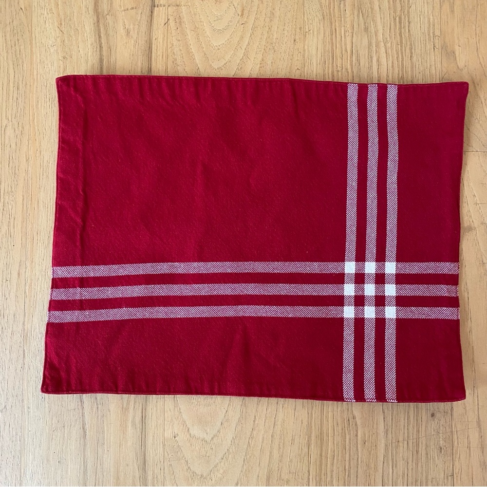 TARGET Red and White Plaid Placements (Set of 10)